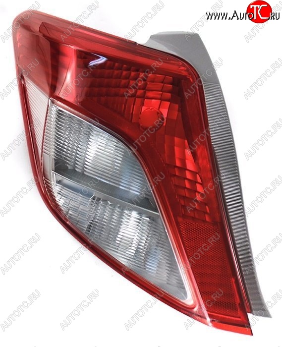 649 р. Левый фонарь SAT  Toyota Vitz  XP130 - Yaris  XP130  с доставкой в г. Вологда