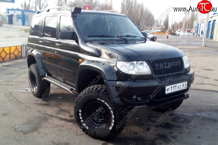 8 999 р. Решетка радиатора CrTuning - Чёрный БРУТ Уаз Патриот 23632 дорестайлинг пикап (2008-2014) (Установка с пластиковым бампером, Без надписи PATROT)  с доставкой в г. Вологда