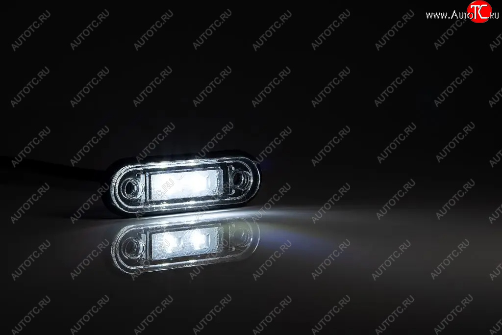 499 р. Фонарь габаритный (с проводом LED 85x27x19) FRISTOM Nissan Atlas H44 правый руль (2012-2021) (белый)  с доставкой в г. Вологда