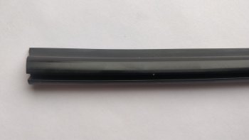 197 р. Универсальный уплотнитель FlexLine (жесткий профиль 8 mm U-LIP, 1 погонный метр) Honda Airwave 1 GJ рестайлинг (2008-2010)  с доставкой в г. Вологда. Увеличить фотографию 3