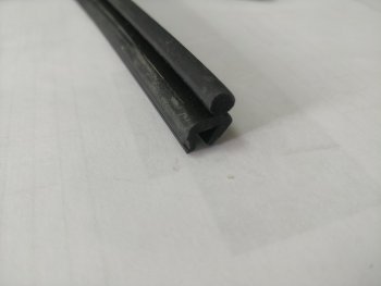 Универсальный уплотнитель (подложка) FlexLine (13 mm, 1 погонный метр) Peugeot 206 универсал 2EK рестайлинг (2002-2006)