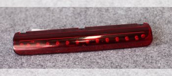 429 р. Универсальный LED стоп сигнал 21103716810 (22х2х4 см) Mercedes-Benz C-Class W202 дорестайлинг седан (1993-1997) (Красный)  с доставкой в г. Вологда. Увеличить фотографию 3