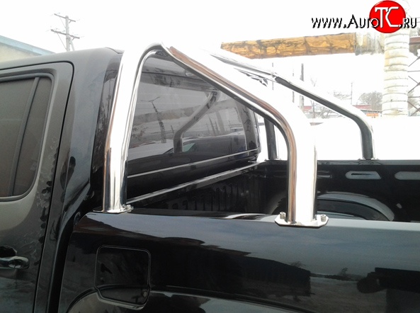 29 749 р. Дуга в багажник d76 мм Металл Дизайн Volkswagen Amarok дорестайлинг (2009-2016) (полированная нержавейка)  с доставкой в г. Вологда