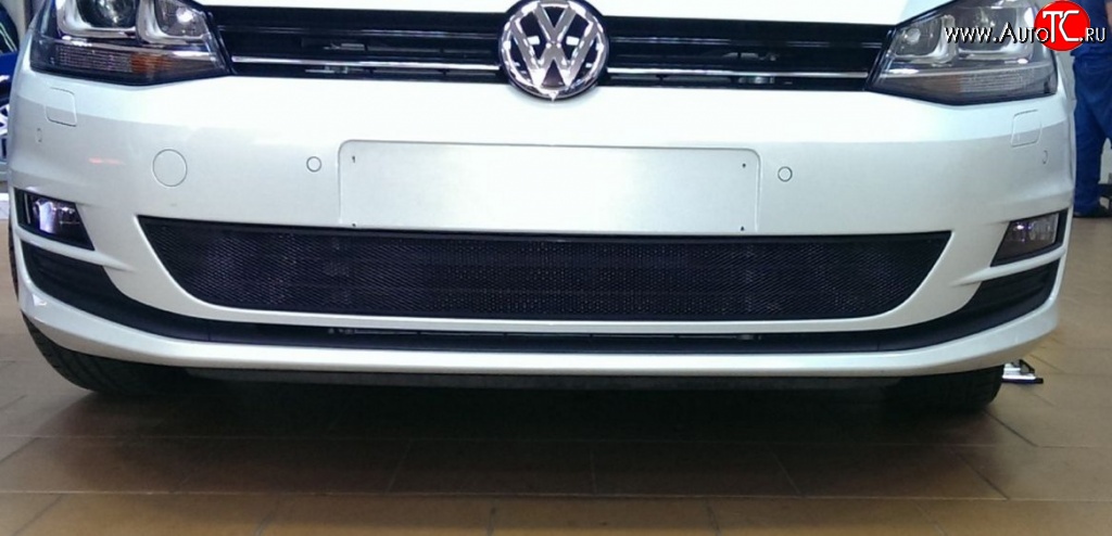 683 р. Сетка на бампер Novline Volkswagen Golf 7 дорестайлинг, хэтчбэк 5 дв. (2012-2017)  с доставкой в г. Вологда
