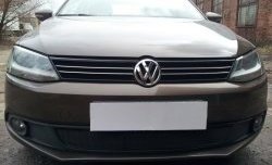 1 469 р. Сетка на бампер Russtal (черная) Volkswagen Jetta A6 седан дорестайлинг (2011-2015)  с доставкой в г. Вологда. Увеличить фотографию 2