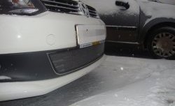 2 189 р. Сетка на бампер Russtal (хром) Volkswagen Polo 5 седан дорестайлинг (2009-2015)  с доставкой в г. Вологда. Увеличить фотографию 2