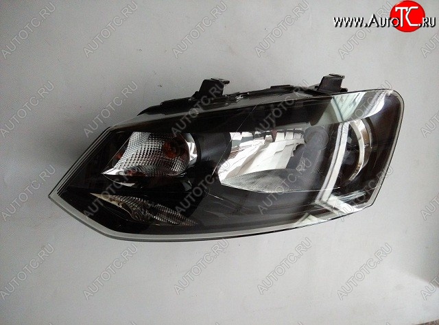 2 599 р. Фара FS (левая) Volkswagen Polo 5 седан дорестайлинг (2009-2015)  с доставкой в г. Вологда