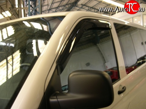 999 р. Комплект дефлекторов окон (ветровиков) 2 шт. Russtal Volkswagen Transporter T5 дорестайлинг (2003-2009)  с доставкой в г. Вологда