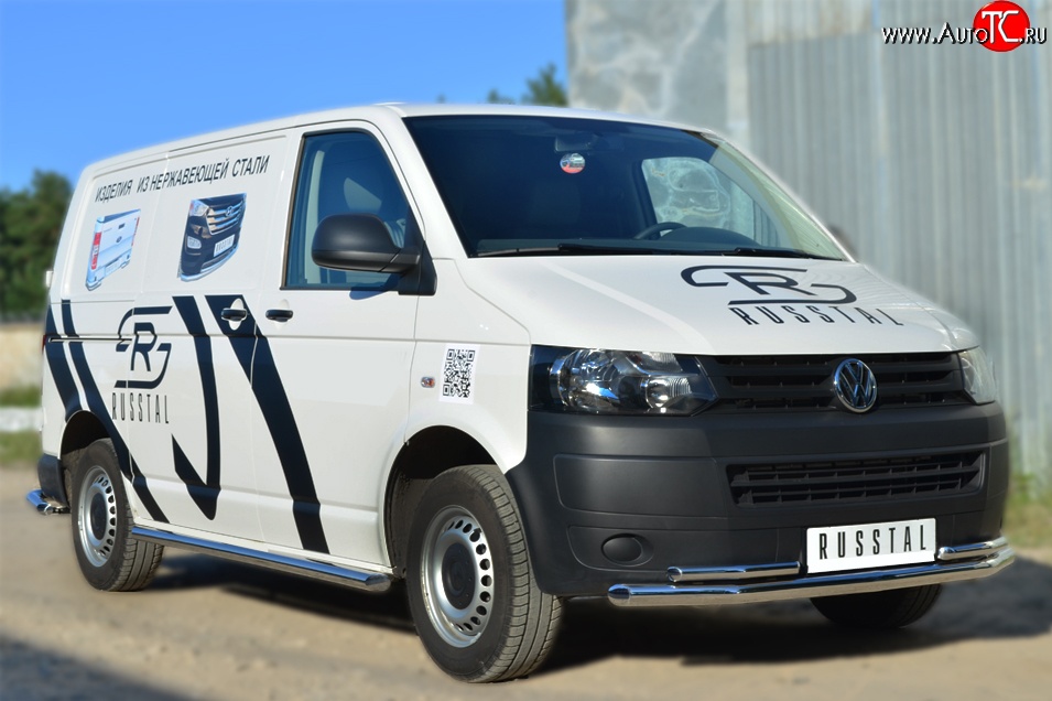 8 299 р. Правая защита порогов из круглой трубы диаметром 63 мм Russtal Volkswagen Transporter T6 дорестайлинг (2015-2019) (Защита порогов с со скосами на торцах (вариант 1))  с доставкой в г. Вологда