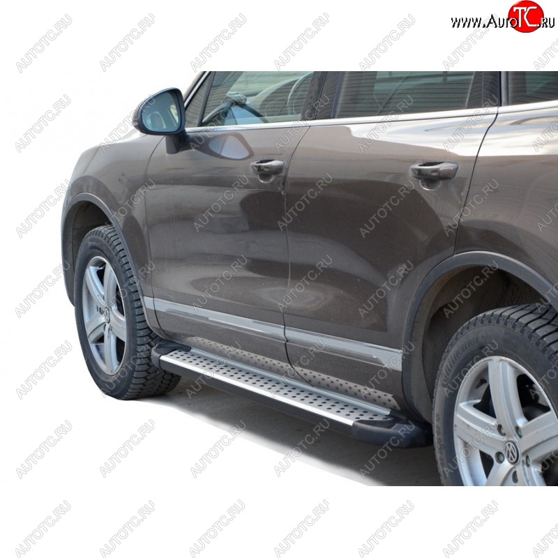 21 799 р. Порожки для ног Бумер (алюминий) Volkswagen Touareg 2 NF дорестайлинг (2010-2014)  с доставкой в г. Вологда