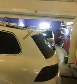 5 499 р. Спойлер Спорт Volkswagen Touareg 2 NF дорестайлинг (2010-2014) (Неокрашенный)  с доставкой в г. Вологда. Увеличить фотографию 2